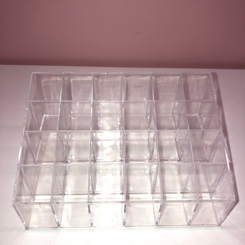 Transparent Lipstick Organizer